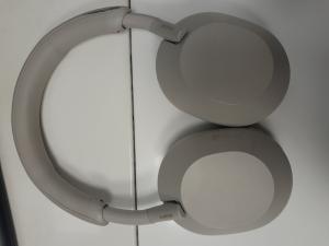 GREY  HEADPHONES BRAND SONY